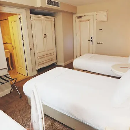 هانزاده بارك 3*
