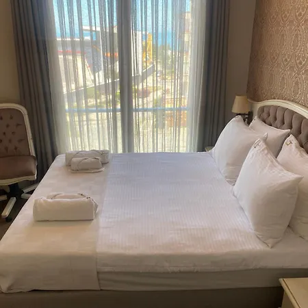 Готель Hanzade Park 3*